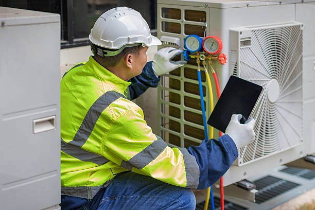 Professional Hvac technician working in Wareham, MA